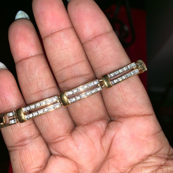 Tennis Bracelet - Gold Plated Swarovski Crystals - Picture 5 of 5